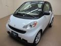 Crystal White - fortwo passion coupe Photo No. 3