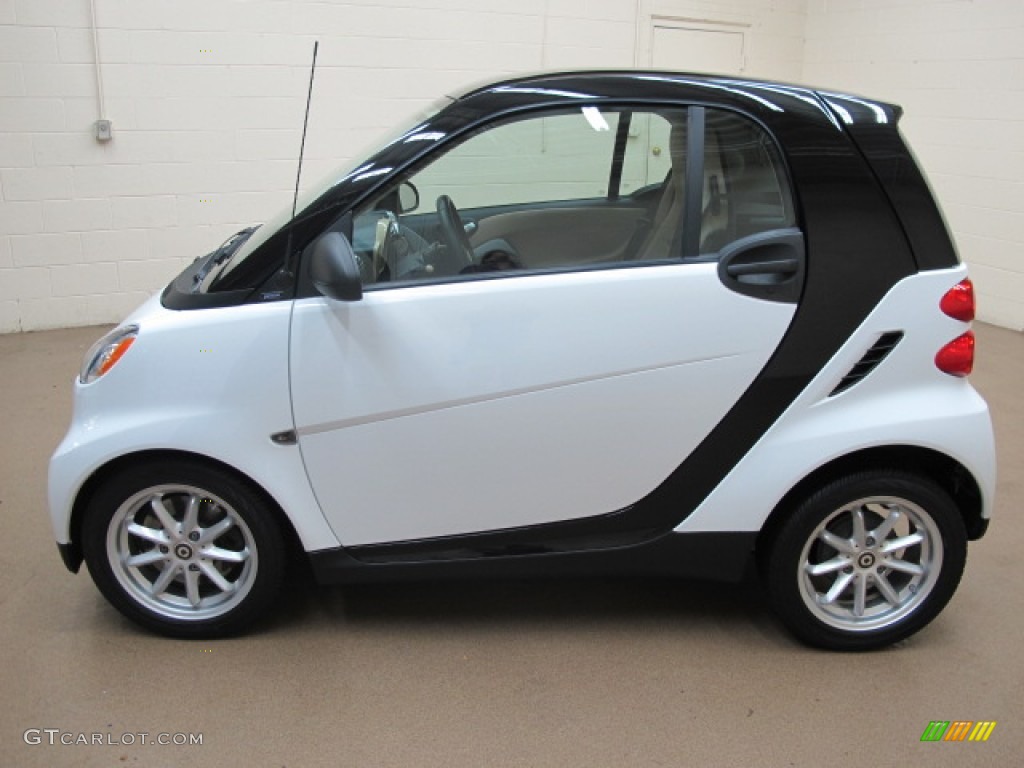 Crystal White 2008 Smart fortwo passion coupe Exterior Photo #69444568