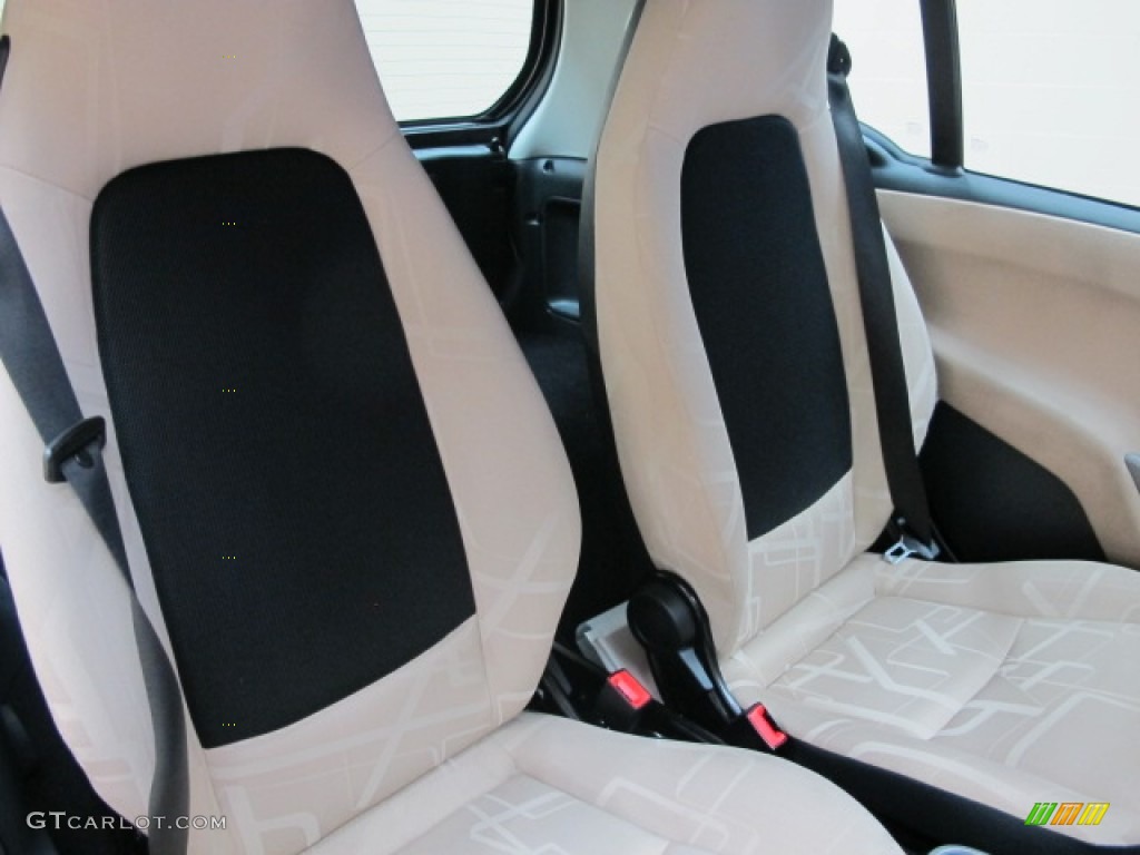 Design Beige Interior 2008 Smart fortwo passion coupe Photo #69444700
