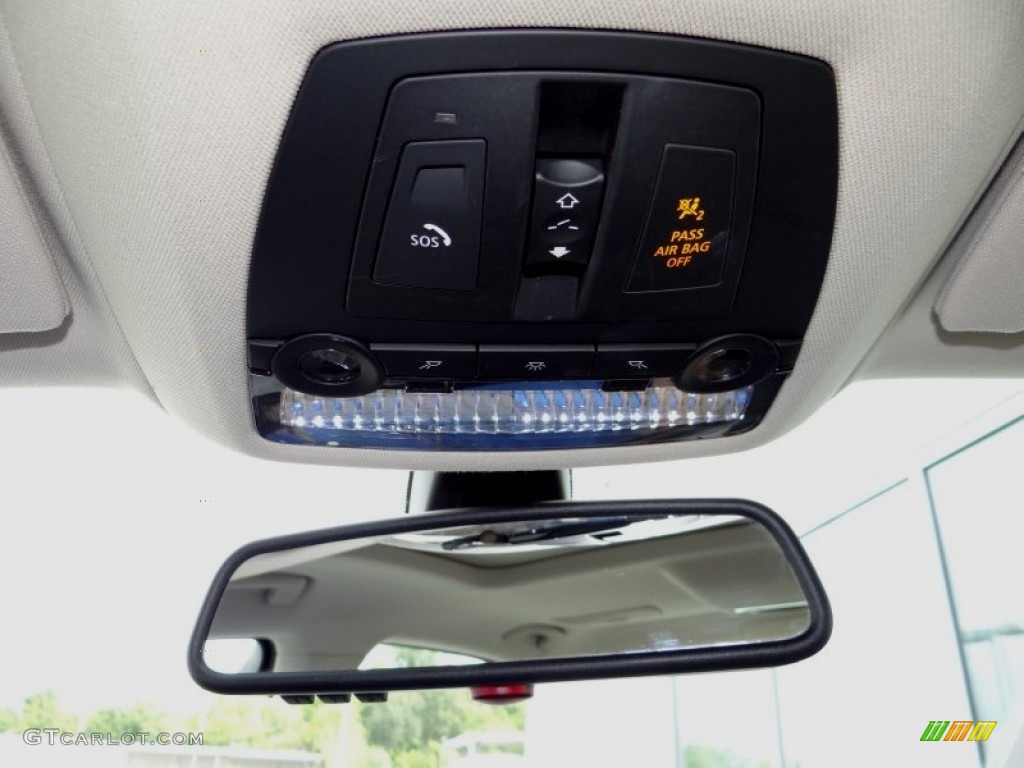 2011 BMW 7 Series 750Li Sedan Controls Photo #69446233