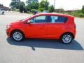 Inferno Orange Metallic - Sonic LT Hatch Photo No. 3