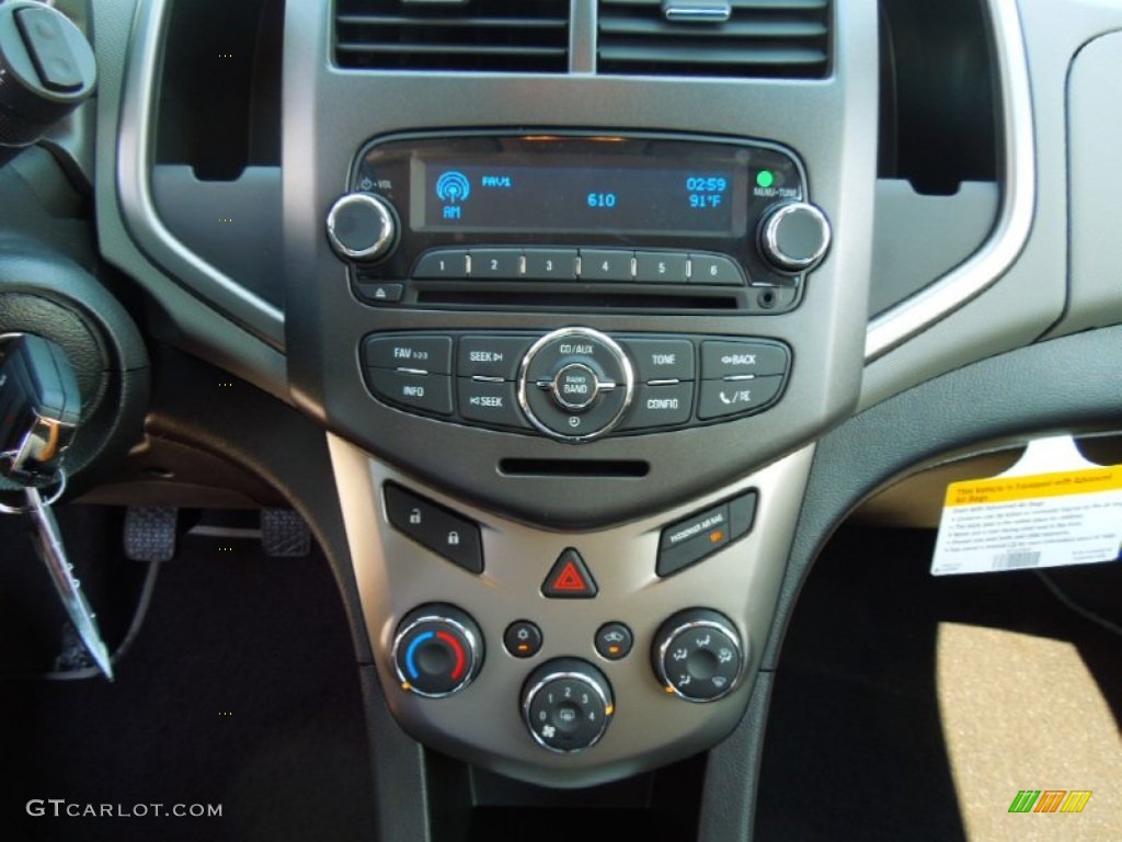 2012 Chevrolet Sonic LT Hatch Controls Photo #69446470