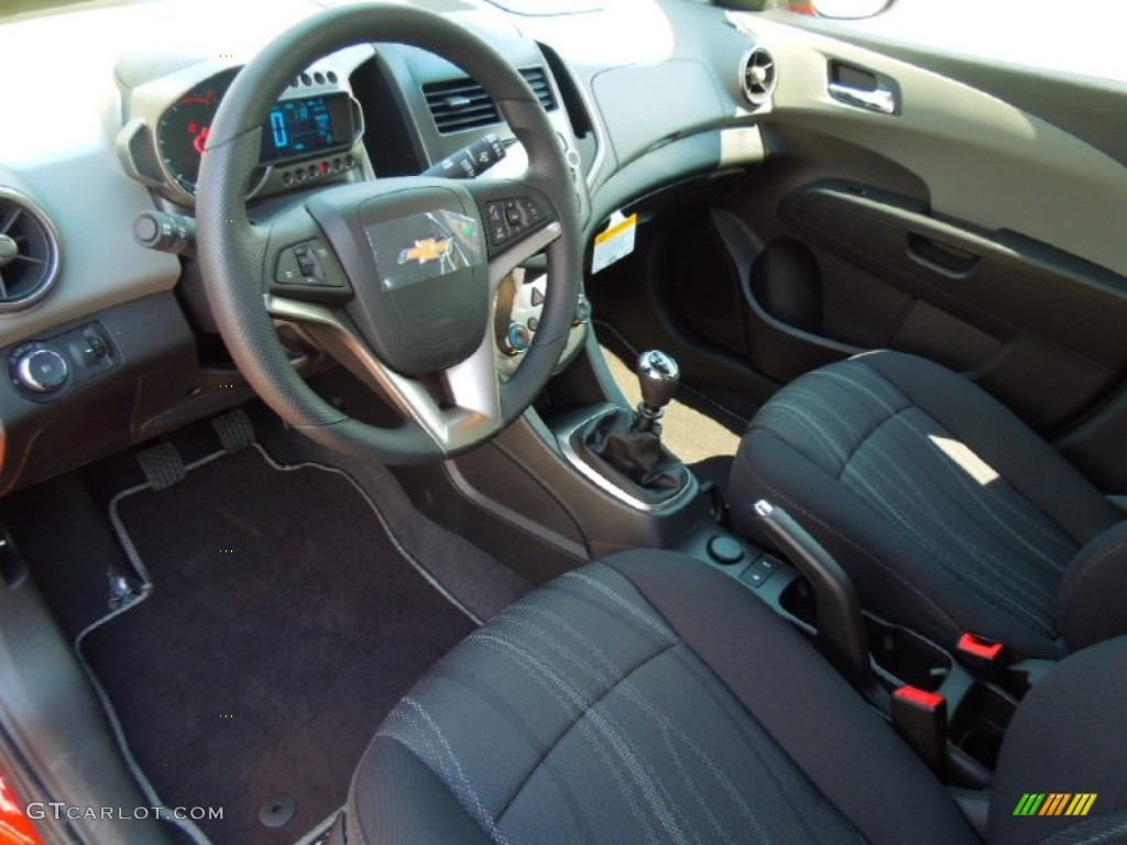 Jet Black/Dark Titanium Interior 2012 Chevrolet Sonic LT Hatch Photo #69446580
