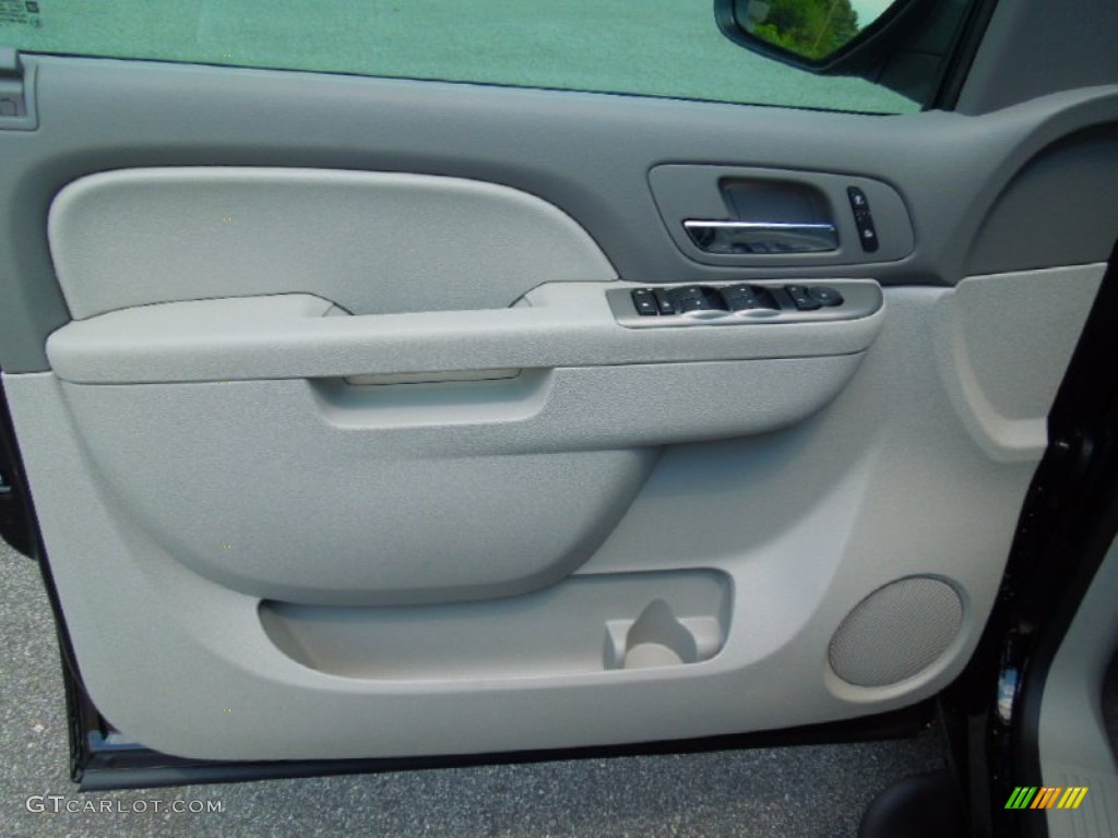 2013 Chevrolet Avalanche LT 4x4 Black Diamond Edition Door Panel Photos