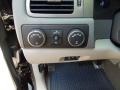 2013 Chevrolet Avalanche LT 4x4 Black Diamond Edition Controls