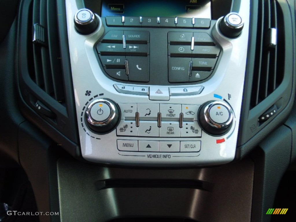 2013 Chevrolet Equinox LT Controls Photo #69447640