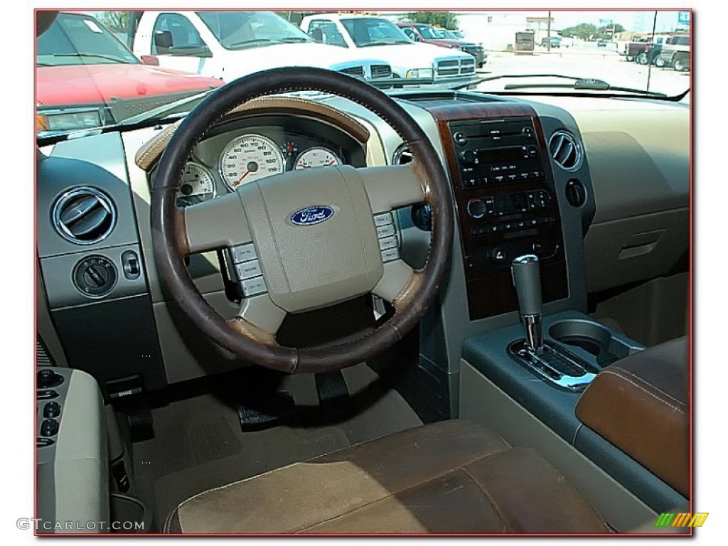 2006 F150 King Ranch SuperCrew 4x4 - Oxford White / Castano Brown Leather photo #45