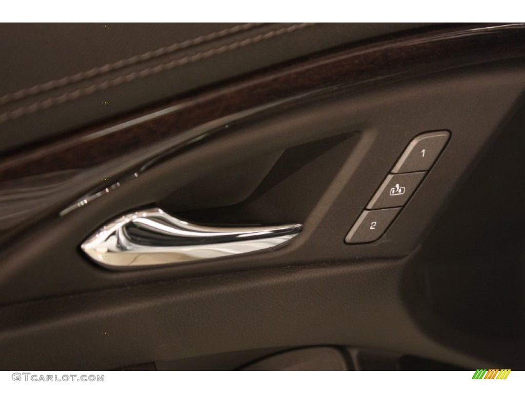 2010 Cadillac CTS -V Sedan Controls Photo #69448285
