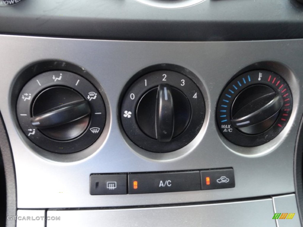 2011 Mazda MAZDA3 s Sport 5 Door Controls Photo #69449608