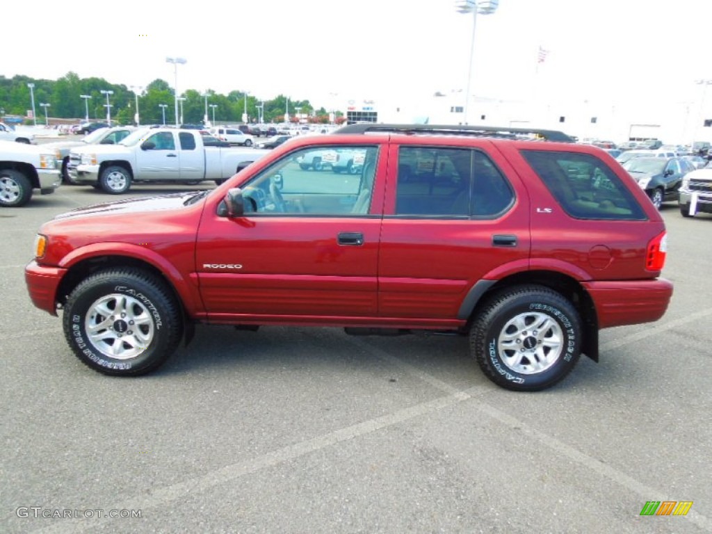 Currant Red Mica 2002 Isuzu Rodeo LS Exterior Photo #69450874