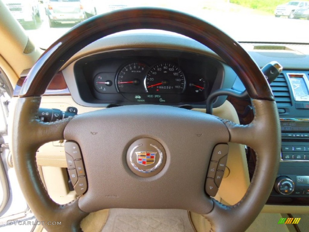 2006 Cadillac DTS Luxury Very Dark Cashmere/Cashmere Steering Wheel Photo #69451858