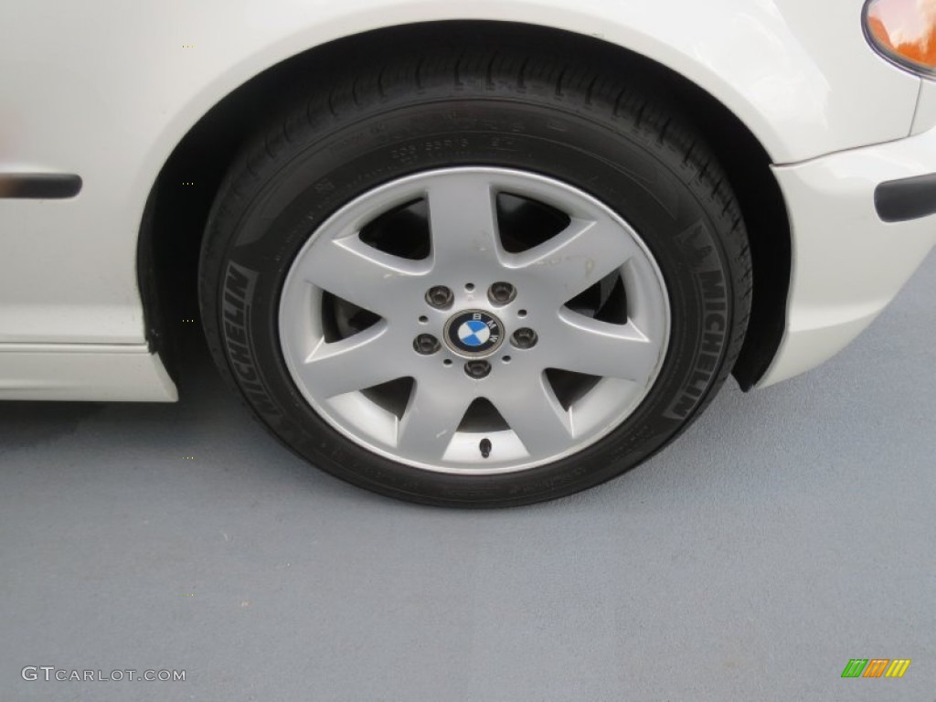 2004 3 Series 325i Sedan - Alpine White / Sand photo #13