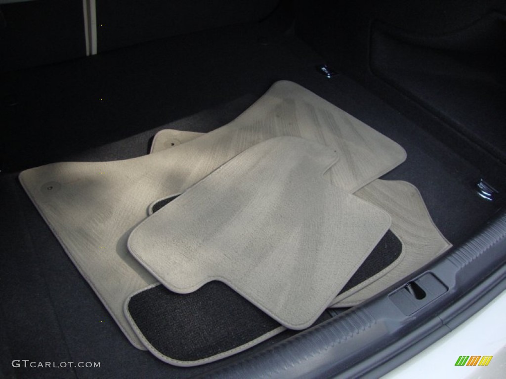 2010 Audi A5 2.0T quattro Coupe Trunk Photo #69455815