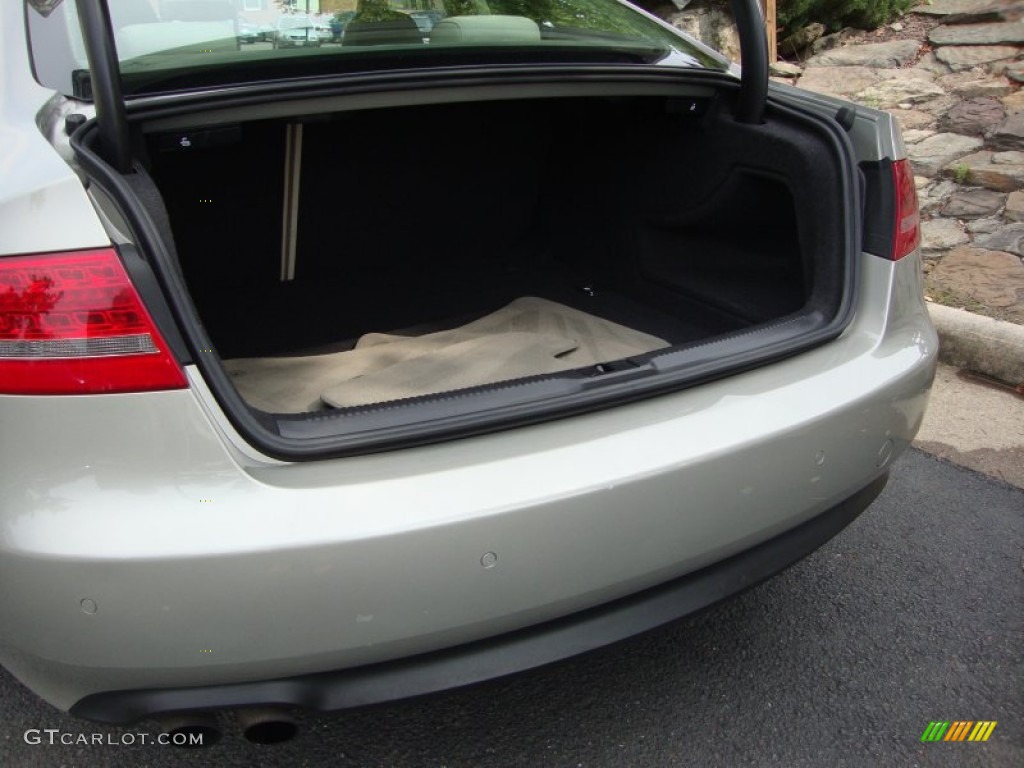 2010 Audi A5 2.0T quattro Coupe Trunk Photo #69455821