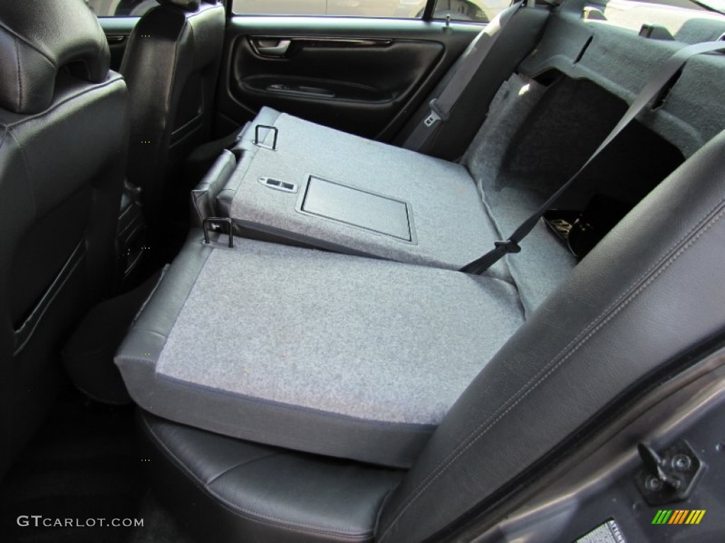 2003 Volvo S60 2.4 Interior Color Photos