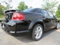 Black - Avenger SXT Photo No. 3