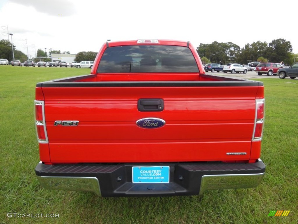 2012 F150 XLT SuperCrew - Race Red / Steel Gray photo #4