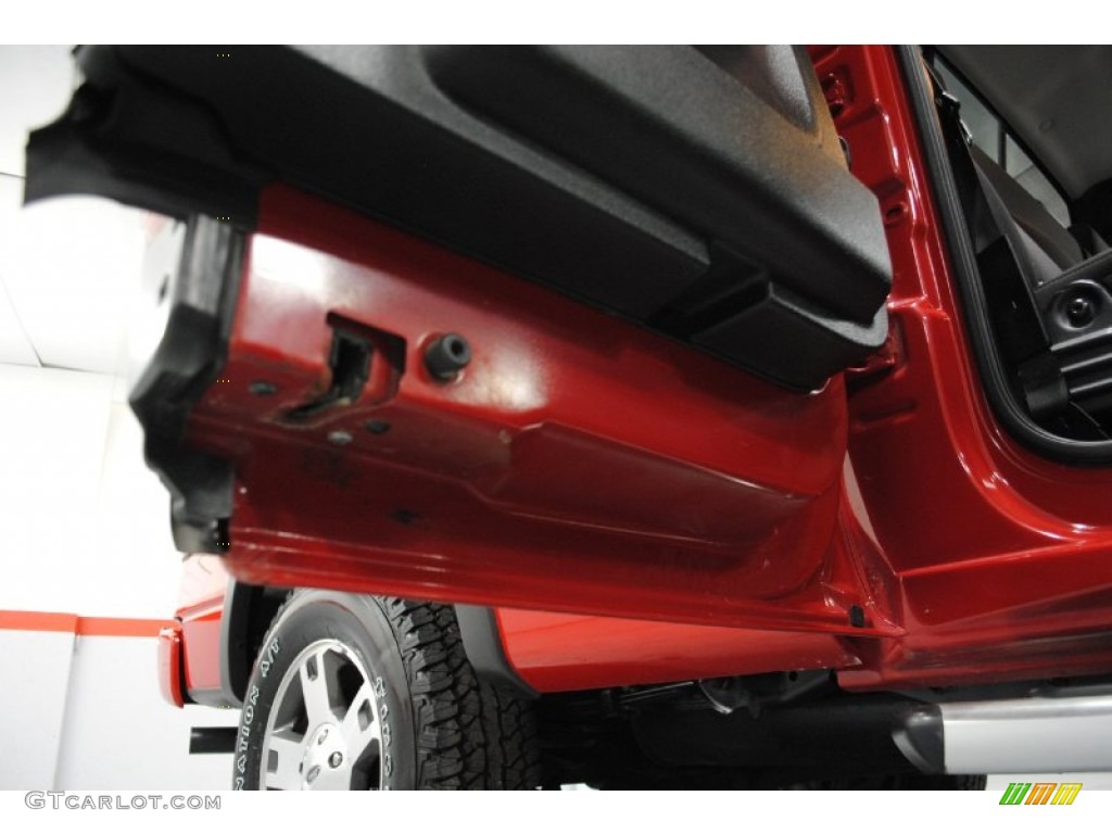 2005 F150 FX4 SuperCab 4x4 - Bright Red / Black photo #138