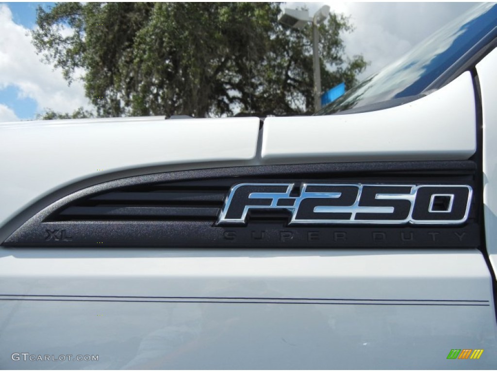 2012 Ford F250 Super Duty XL SuperCab 4x4 Marks and Logos Photo #69472804