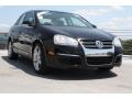 Black Uni - Jetta SE Sedan Photo No. 1