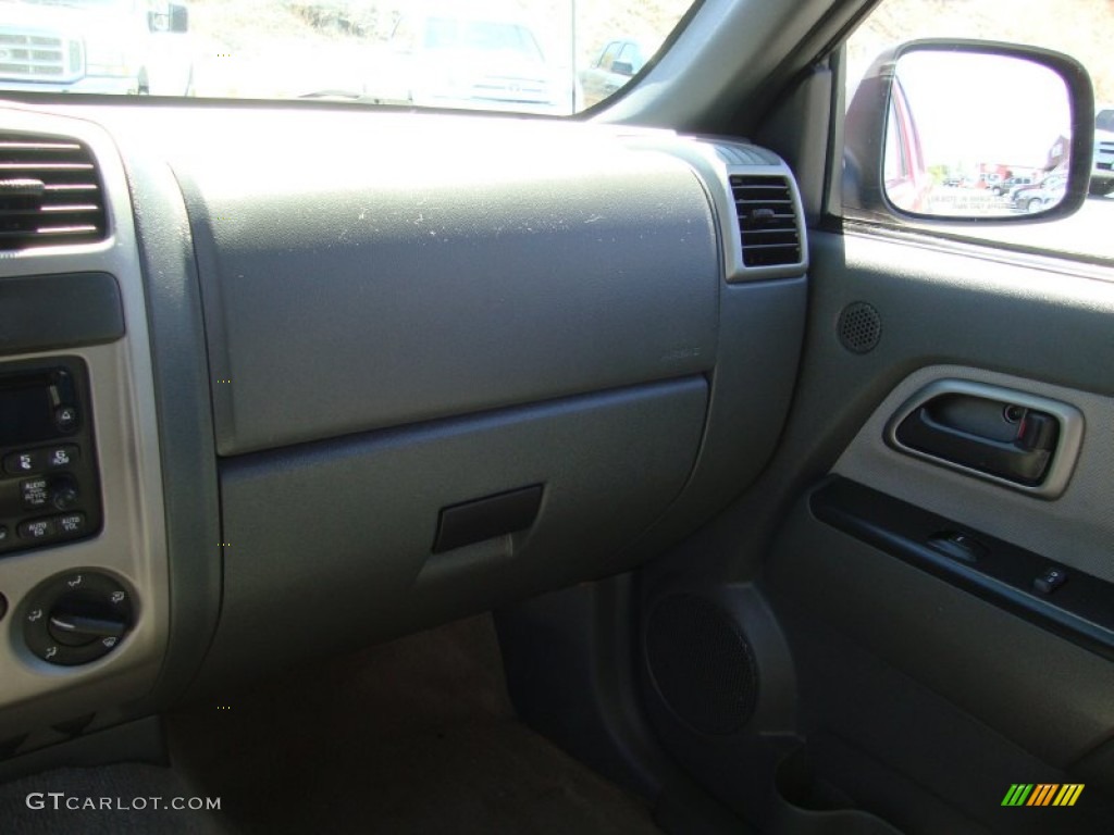 2004 Colorado LS Crew Cab - Dark Cherry Red Metallic / Medium Dark Pewter photo #15