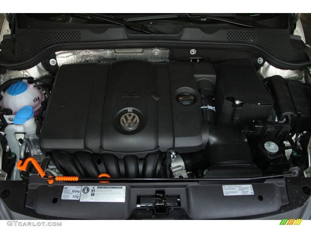 2012 Volkswagen Beetle 2.5L 2.5 Liter DOHC 20-Valve Inline 5 Cylinder Engine Photo #69476770