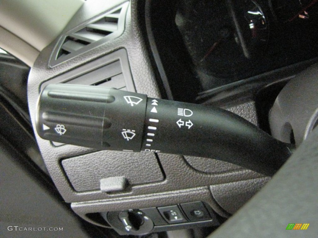 2011 Ford Fusion SE Controls Photo #69477238