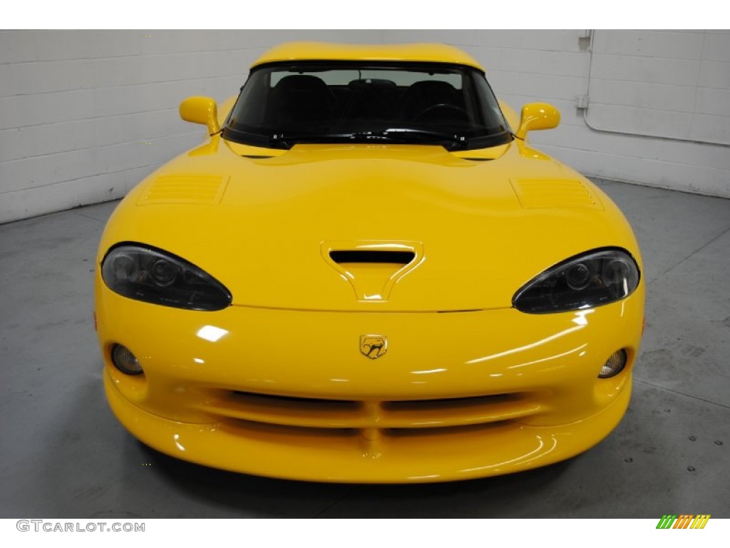 2001 Viper RT-10 - Viper Race Yellow / Black photo #2