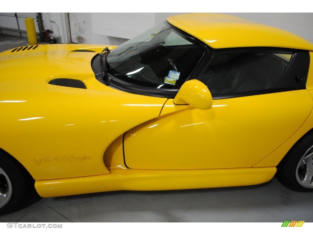 2001 Viper RT-10 - Viper Race Yellow / Black photo #5