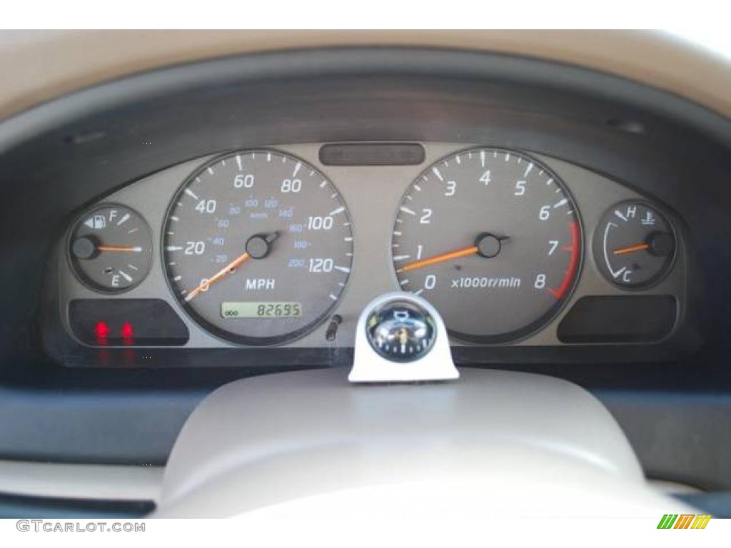 2001 Sentra GXE - Avalanche White / Sand photo #14