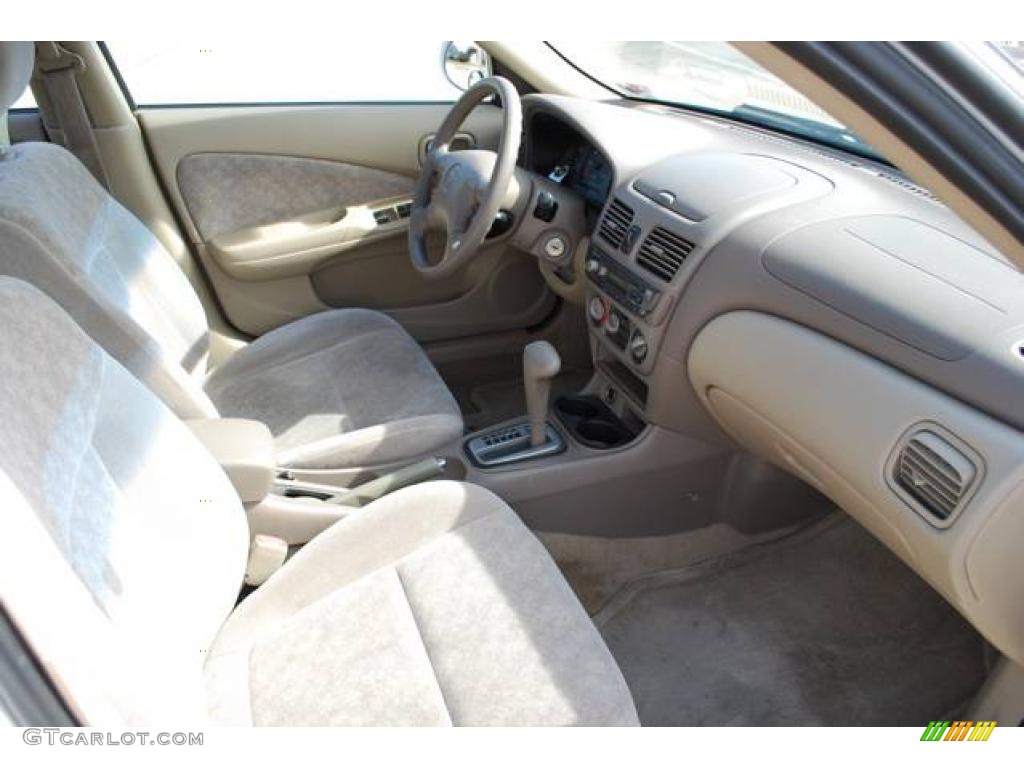 2001 Sentra GXE - Avalanche White / Sand photo #20