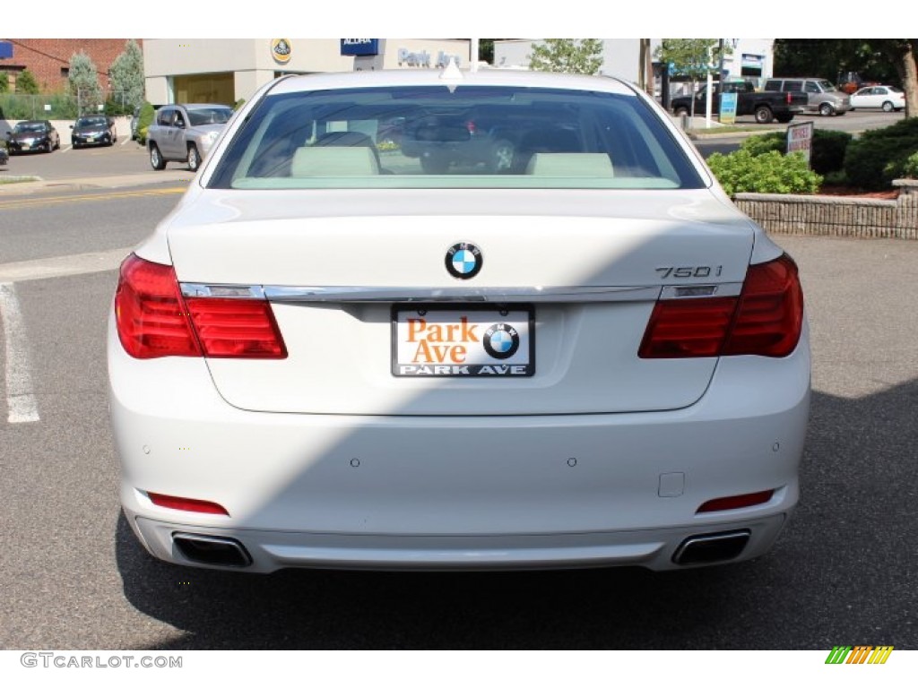 2012 7 Series 750i xDrive Sedan - Mineral White Metallic / Oyster photo #6