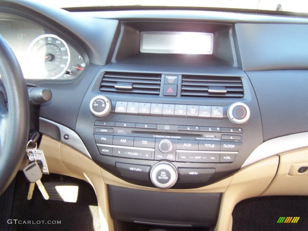 2011 Honda Accord EX Coupe Controls Photo #69484066