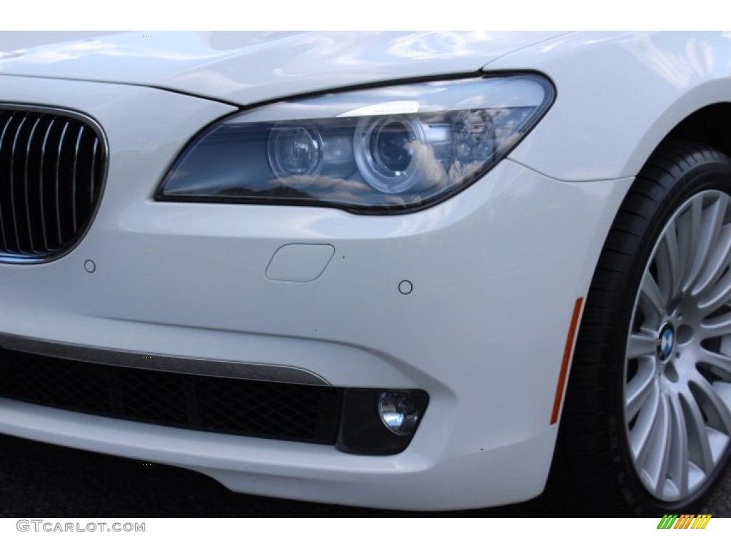 2012 7 Series 750i xDrive Sedan - Mineral White Metallic / Oyster photo #30