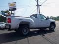 Summit White - Silverado 3500HD WT Regular Cab 4x4 Photo No. 2