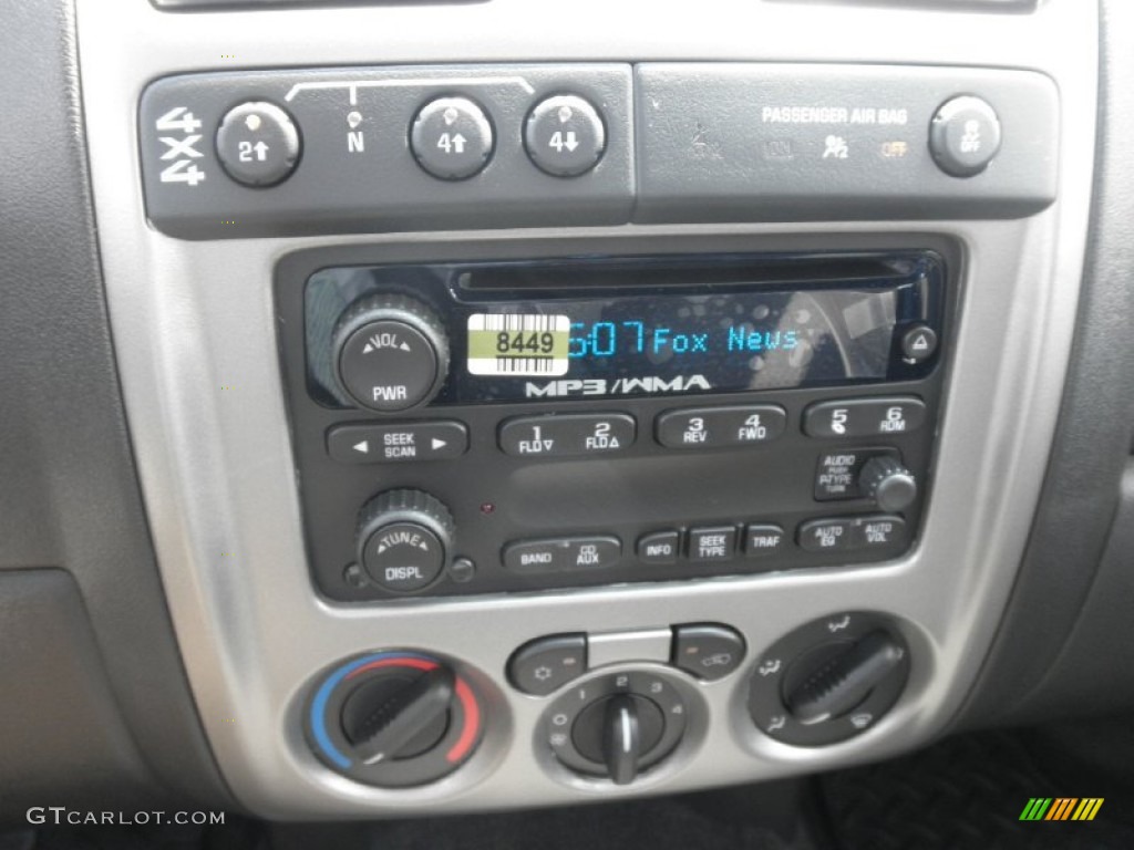 2012 GMC Canyon SLE Extended Cab 4x4 Controls Photo #69487288