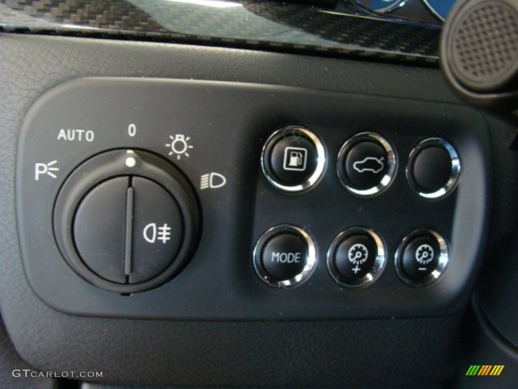 2012 Maserati GranTurismo MC Coupe Controls Photo #69489991