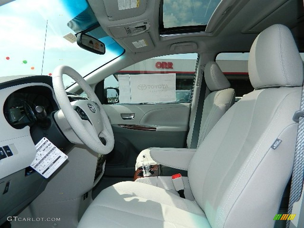 2012 Sienna XLE - Silver Sky Metallic / Light Gray photo #11