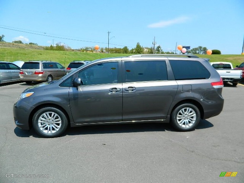 2012 Sienna XLE - Predawn Gray Mica / Light Gray photo #6