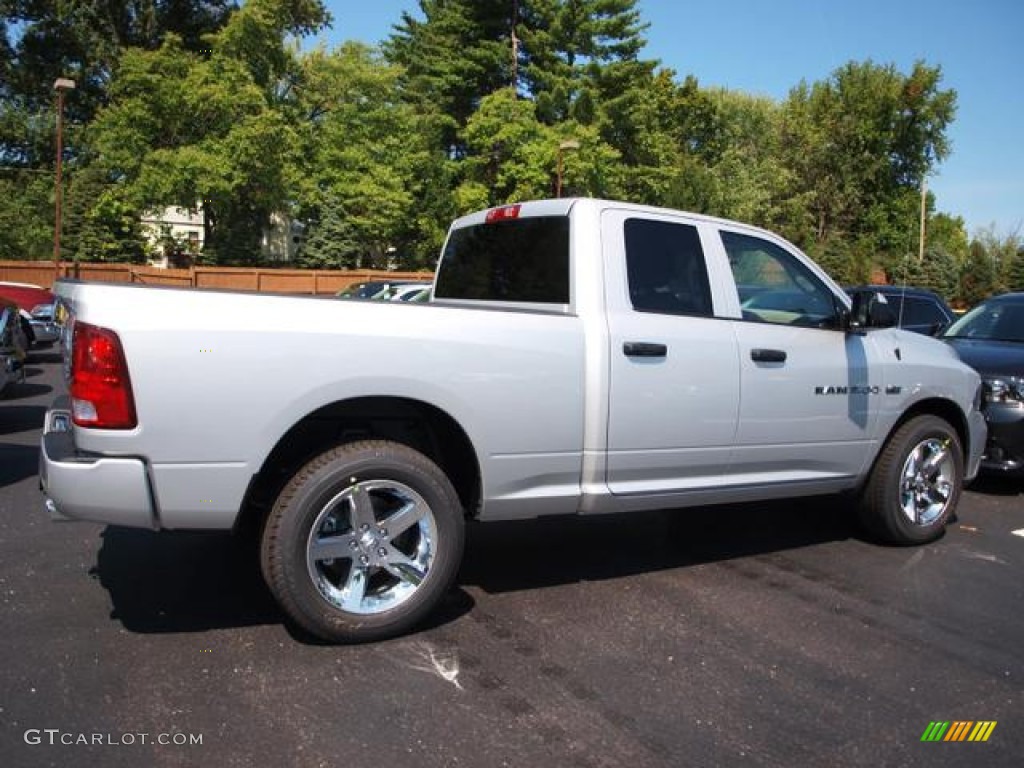 2012 Ram 1500 Express Quad Cab 4x4 - Bright Silver Metallic / Dark Slate Gray/Medium Graystone photo #3