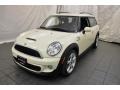 Pepper White - Cooper S Clubman Photo No. 1