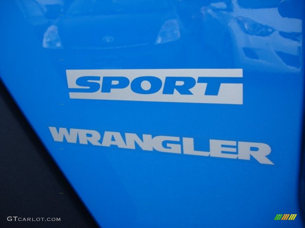 2011 Wrangler Sport S 4x4 - Cosmos Blue / Black photo #27