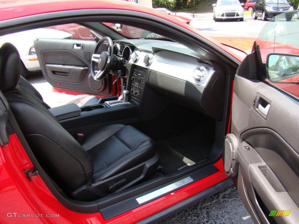 2007 Mustang V6 Premium Coupe - Torch Red / Dark Charcoal photo #11