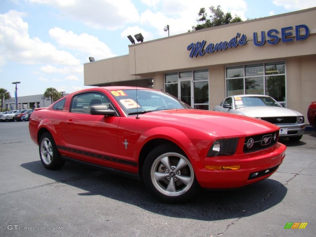 2007 Mustang V6 Premium Coupe - Torch Red / Dark Charcoal photo #23