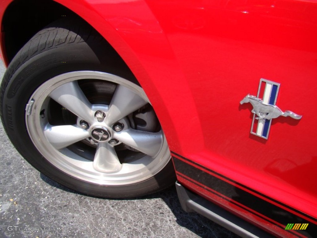 2007 Mustang V6 Premium Coupe - Torch Red / Dark Charcoal photo #26