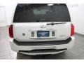 Tuscan White Pearl - QX 56 4WD Photo No. 4
