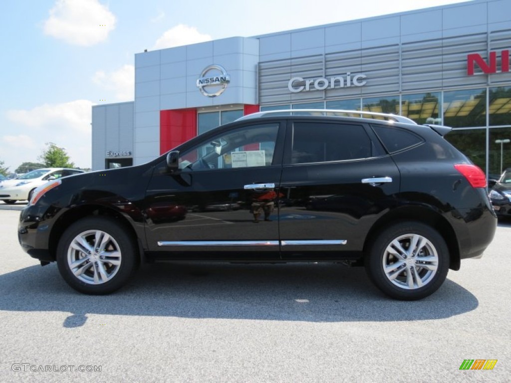 2012 Rogue SV - Super Black / Black photo #2