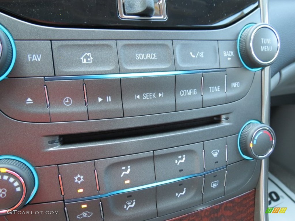 2013 Chevrolet Malibu LT Controls Photo #69501898