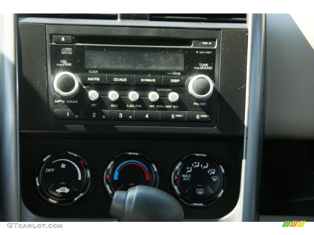 2008 Honda Element EX AWD Audio System Photos