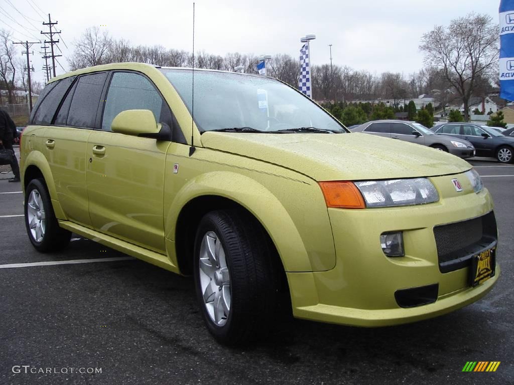 2004 VUE Red Line AWD - Electric Lime / Tan photo #7